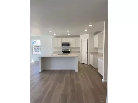 21966 E 39th Pl, Aurora, CO 80019 photo 7