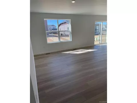 21966 E 39th Pl, Aurora, CO 80019 photo 11