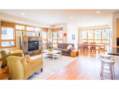 943 Poplar Pl, Boulder, CO 80304 photo 4