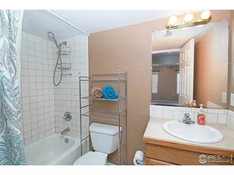 2716 Park View Dr, Evans, CO 80620 photo 23