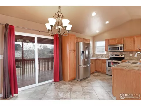 2716 Park View Dr, Evans, CO 80620 photo 10