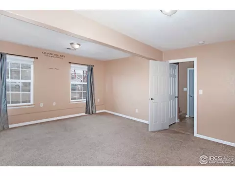 2716 Park View Dr, Evans, CO 80620 photo 22