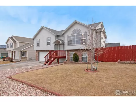 2716 Park View Dr, Evans, CO 80620 photo 5