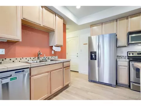 10174 E 29th Dr, Denver, CO 80238 photo 10