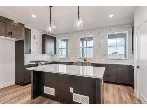21522 E 60th Ave, Aurora, CO 80019 photo 6