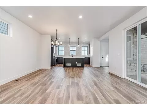 21522 E 60th Ave, Aurora, CO 80019 photo 3