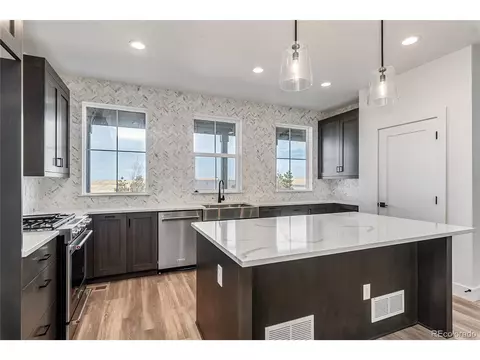 21522 E 60th Ave, Aurora, CO 80019 photo 7