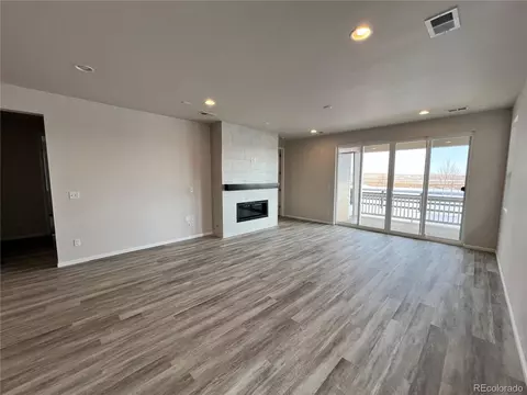 27656 E Byers Pl, Aurora, CO 80018 photo 6