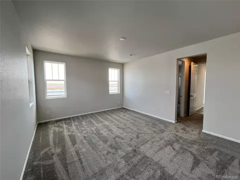 27656 E Byers Pl, Aurora, CO 80018 photo 9