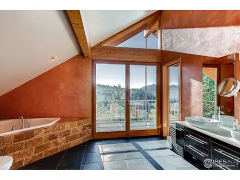 450 Arroyo Chico, Boulder, CO 80302 photo 22