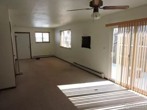 225 1st St, Berthoud, CO 80513 photo 5