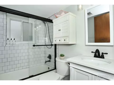 8708 Jay Ct, Arvada, CO 80003 photo 12