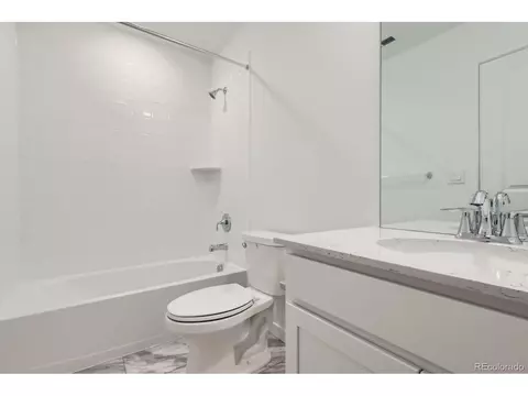6770 Juniper Dr, Thornton, CO 80602 photo 10