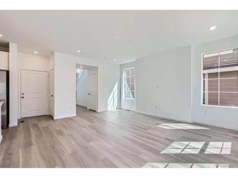 6770 Juniper Dr, Thornton, CO 80602 photo 6