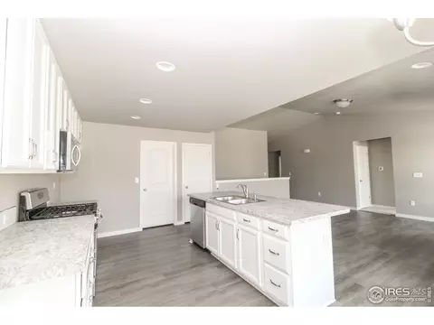 1105 Johnson St, Wiggins, CO 80654 photo 4