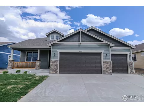 1105 Johnson St, Wiggins, CO 80654 photo 2