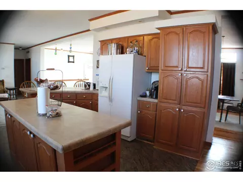 5207 County Road P, Wiggins, CO 80654 photo 9