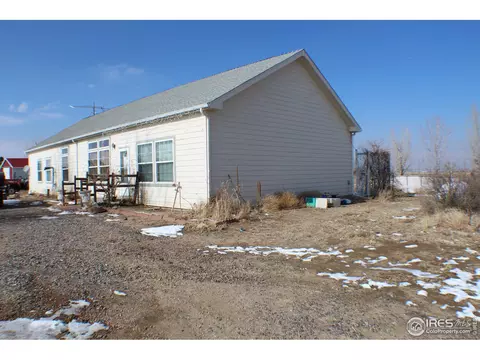 5207 County Road P, Wiggins, CO 80654 photo 1