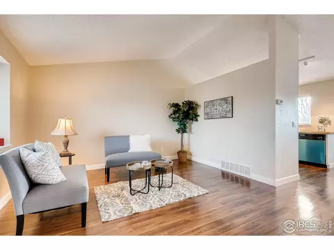 4891 S Dunkirk Way, Centennial, CO 80015 photo 5