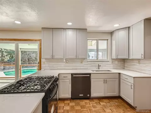 4060 E 115th Pl, Thornton, CO 80233 photo 11