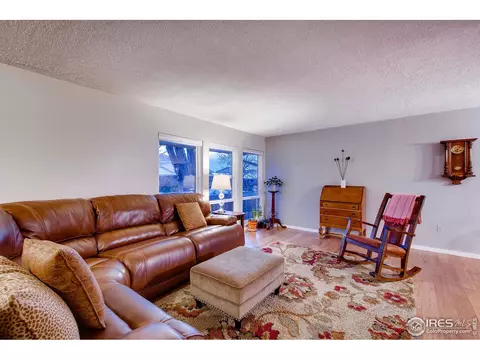 2867 Loma Pl, Boulder, CO 80301 photo 4
