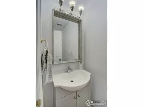 2017 E 98th Pl, Thornton, CO 80229 photo 21