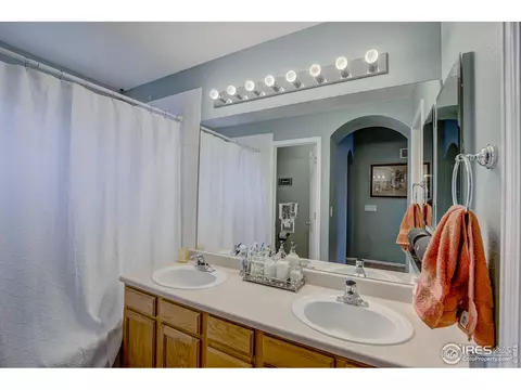2017 E 98th Pl, Thornton, CO 80229 photo 29