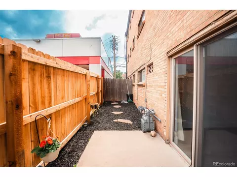 558 N Washington St #103, Denver, CO 80203 photo 2