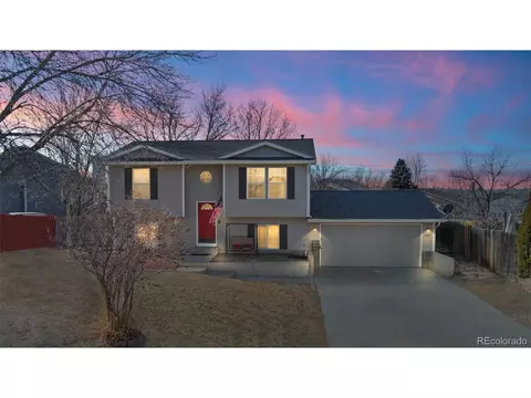 401 Sundance Cir, Dacono, CO 80514