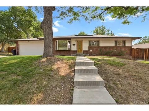 2834 S Zurich Ct, Denver, CO 80236