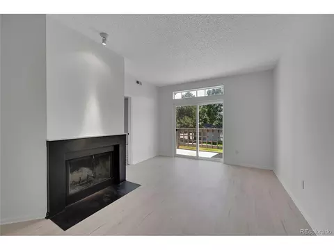 7427 Singing Hills Dr #D204, Boulder, CO 80301
