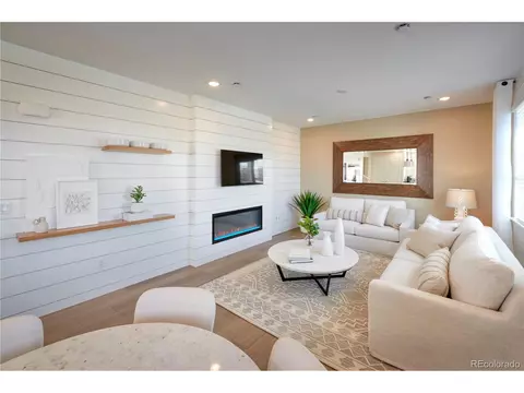 23711 E 40th Ave, Aurora, CO 80019 photo 3
