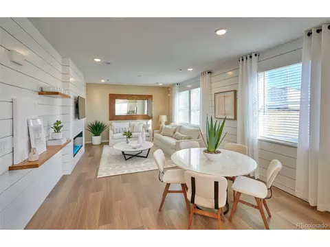 23711 E 40th Ave, Aurora, CO 80019 photo 2