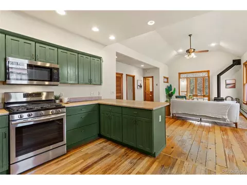 Kitchen - 1330 E 3rd Ave, Durango, CO 81301 photo 5 of 6