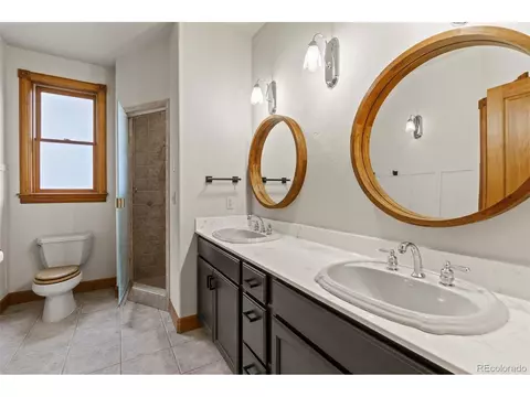 Bath - 1330 E 3rd Ave, Durango, CO 81301 photo 3 of 4