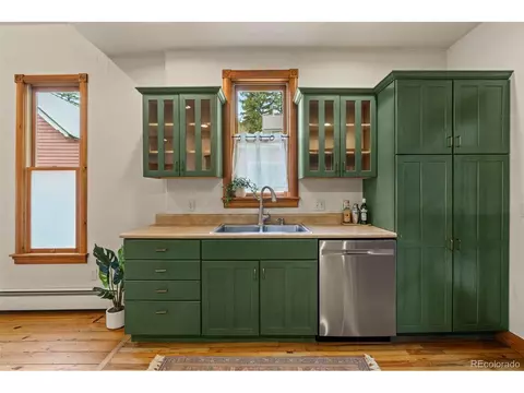 Kitchen - 1330 E 3rd Ave, Durango, CO 81301 photo 4 of 6