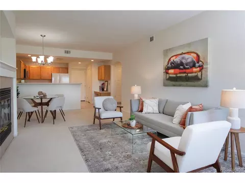 1703 Whitehall Dr #1E, Longmont, CO 80504