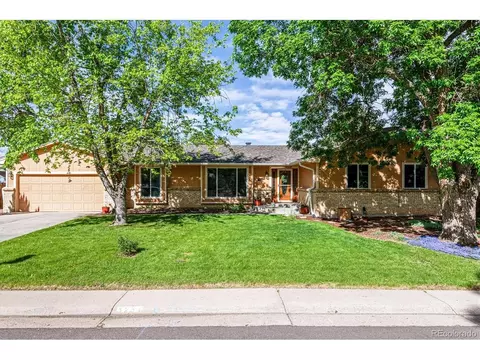 5254 S Perry Ct, Littleton, CO 80123