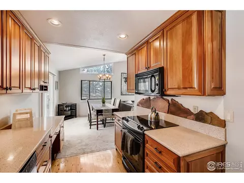 2700 Crestridge Ct, Boulder, CO 80302 photo 12