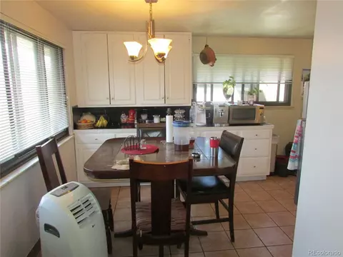2293 Iola St, Aurora, CO 80010 photo 3