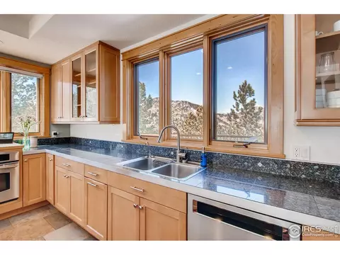 4593 Lee Hill Dr, Boulder, CO 80302 photo 15