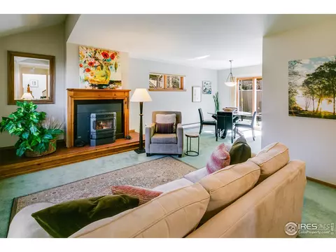 4668 Macarthur Ln, Boulder, CO 80303 photo 6