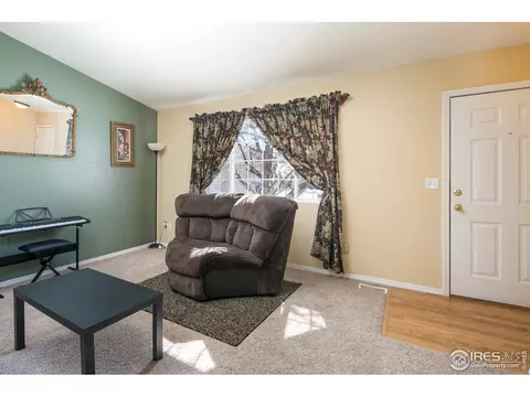 3930 Dove Ln, Evans, CO 80620 photo 5