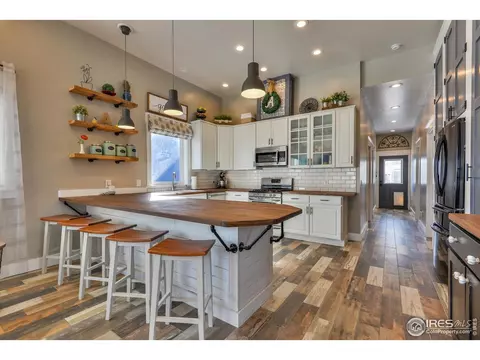 421 Walnut St, Windsor, CO 80550 photo 8