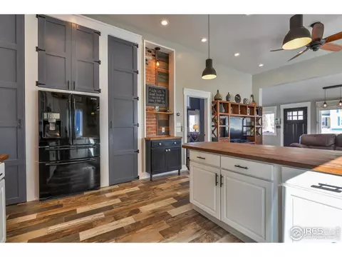 421 Walnut St, Windsor, CO 80550 photo 12
