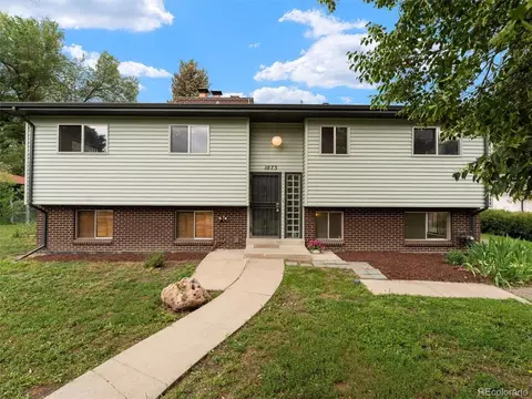 1075 Dudley St, Lakewood, CO 80215