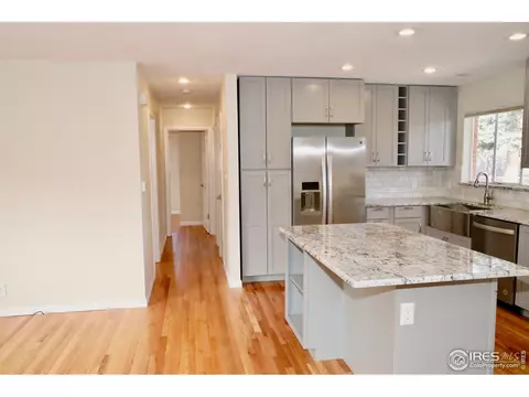 220 32nd St, Boulder, CO 80305 photo 3