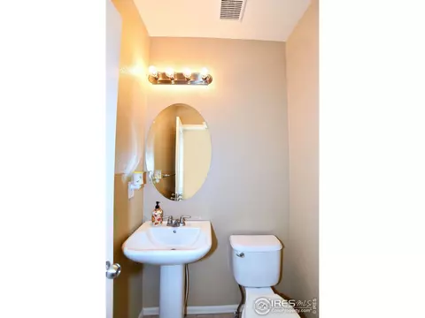 554 Edenbridge Dr, Windsor, CO 80550 photo 14
