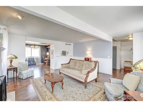 606 S 9th St, Berthoud, CO 80513 photo 5