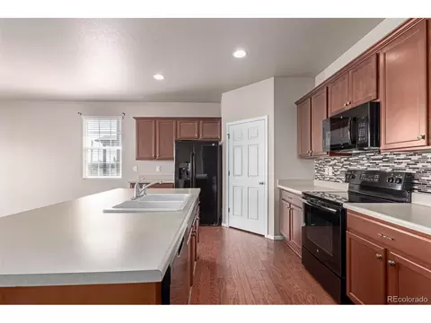 10266 Stagecoach Ave, Longmont, CO 80504 photo 13